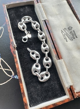 意大利阿雷佐AR标猪鼻子银手链饱满立体猪鼻链长19宽1cm重15.5克