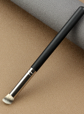 比270小一圈！更精准无痕拇指遮瑕刷270Q软毛370化妆刷子