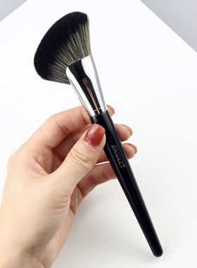 Emma推荐72号同款蓬松镰刀修容刷侧影刷大号暗影刷多功能刷子带盖