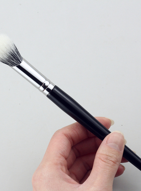 简斯V07点彩腮红刷细光锋羊毛斜坡型遮瑕刷软毛化妆刷沧州一支装