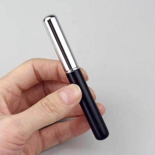 简斯化妆刷J169圆头唇刷专业带盖口红刷便携晕染刷迷你刷