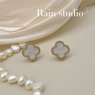 四叶草耳钉银针气质百搭高级感原创设计2023年新款防过敏耳饰耳环