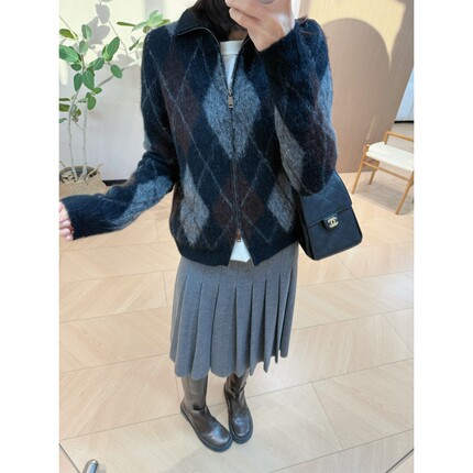 Cru 吴千语同款羊毛百褶裙+MD菱格纹高领拉链针织开衫