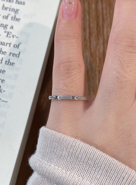 18k箭头四钻戒指可尾戒