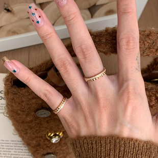 轻奢高级感菱格纹戒指纯银尾戒小指女超小号特小小尺寸小拇指1号2