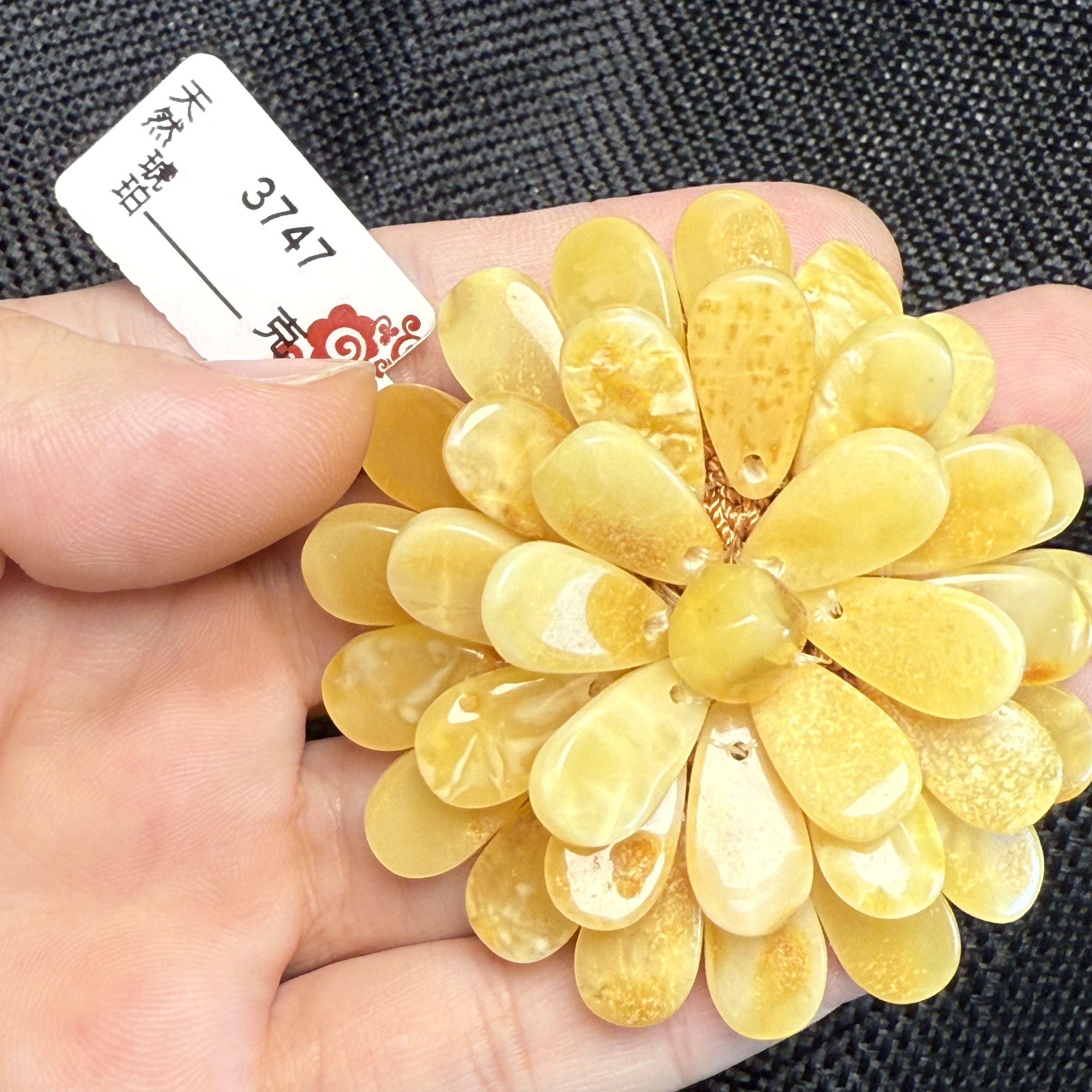 天然琥珀蜜蜡手工胸花 项链两用