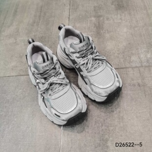 都市星期天专柜正品2026春季新款牛皮网面透气时尚休闲鞋女老爹鞋