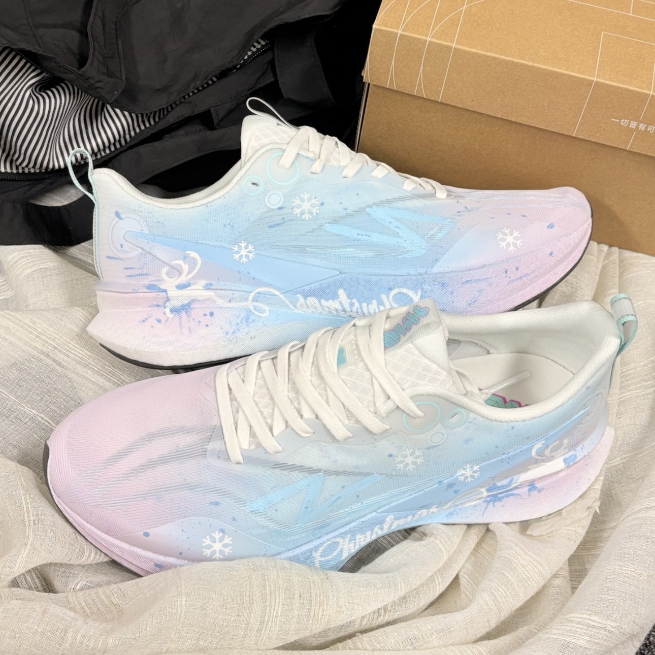 定制球鞋 LiNing李宁 赤兔8PRO 雪幻冰踪 国潮舒适百搭通勤跑步鞋,运动鞋new,跑步鞋,淘宝优惠券,粉丝福利购,淘宝优惠卷