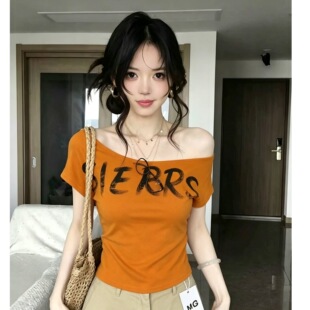 2026新款韩版修身时尚休闲小众字母印花短袖T恤女百搭显瘦短上衣