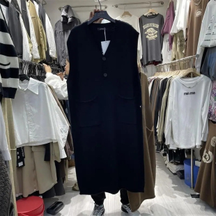 慵懒风大码 坎肩毛衣连衣裙 V领针织马甲裙女秋冬外搭胖mm300斤无袖