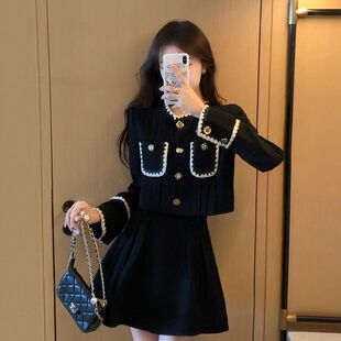 小香赫本风黑色连衣裙子2026冬季新款女装高级感早秋穿搭套装短裙