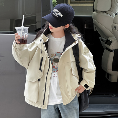 女童冲锋衣秋季2025新款儿童洋气户外防风衣女大童春秋款夹克外套