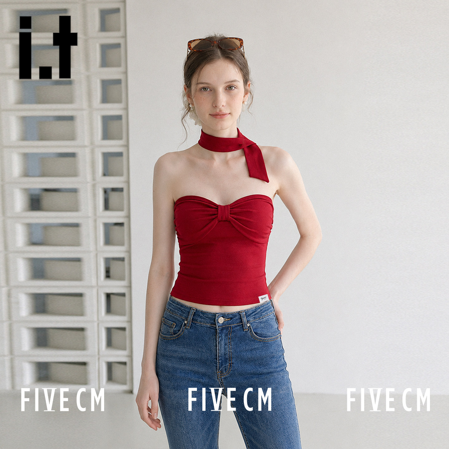 itFIVECM蝴蝶结扭结挂脖上衣