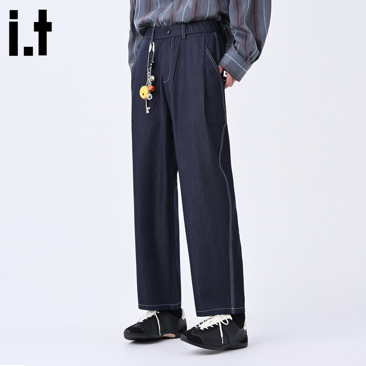 FIVEcm5cm锥形高腰直筒牛仔裤