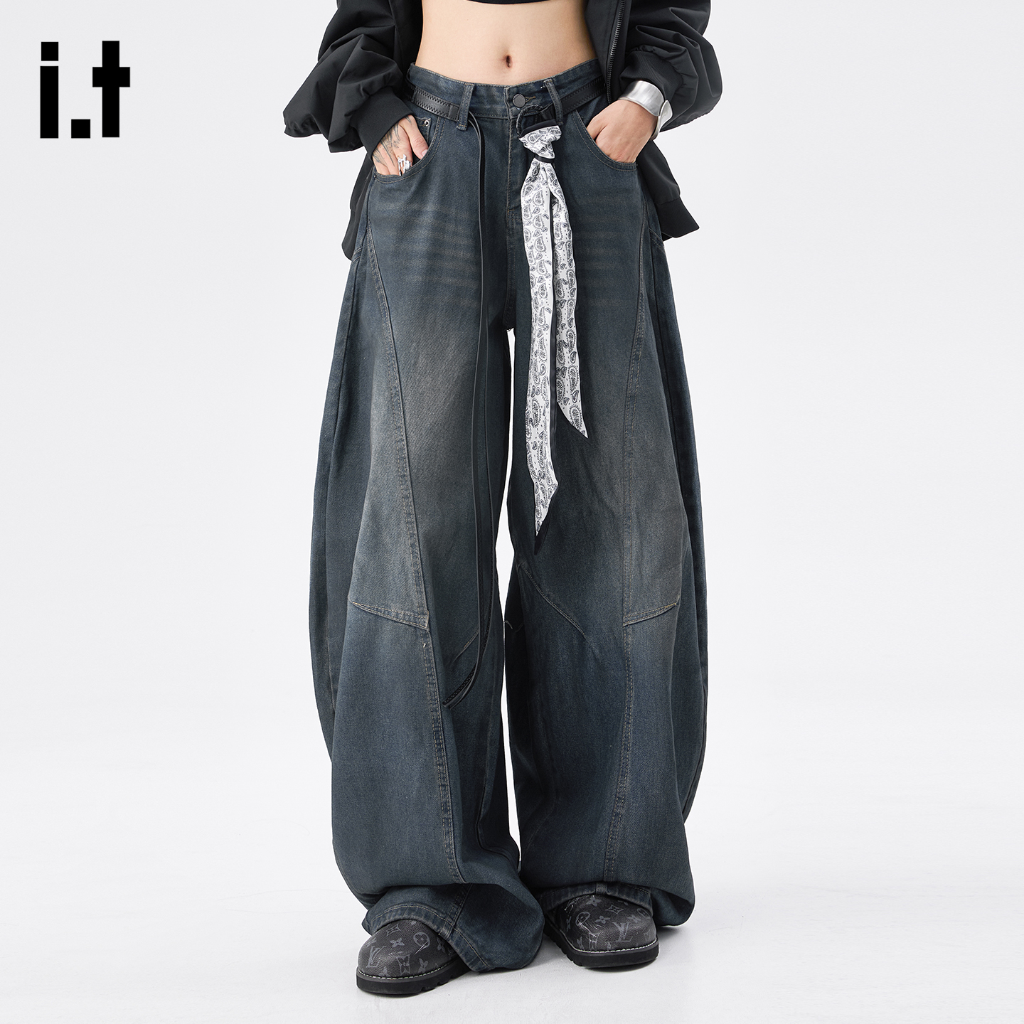 it5cm/FIVECM个性高街宽松弯刀裤