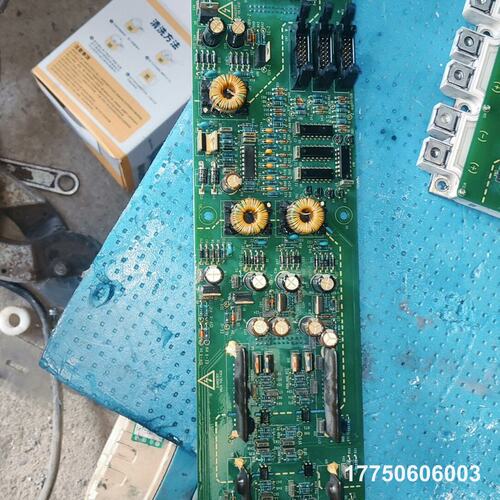 EV2000变频器大功率驱动板 F1A4G3GM1，原