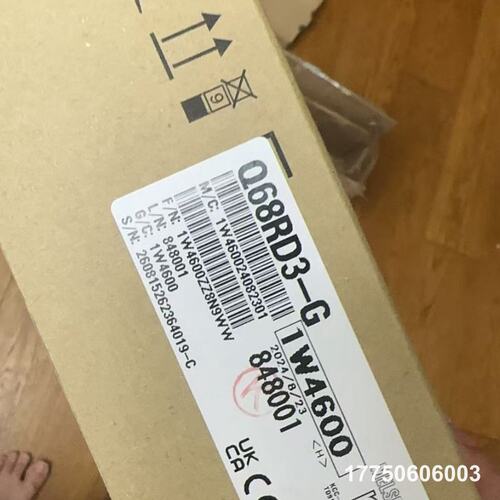 PLC模块 Q68RD3-G ，型号1W4600