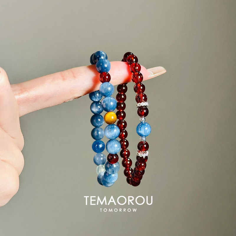 进口「星海炽梦」新中式蓝晶石石榴石手串复古高颜值显白气质叠戴