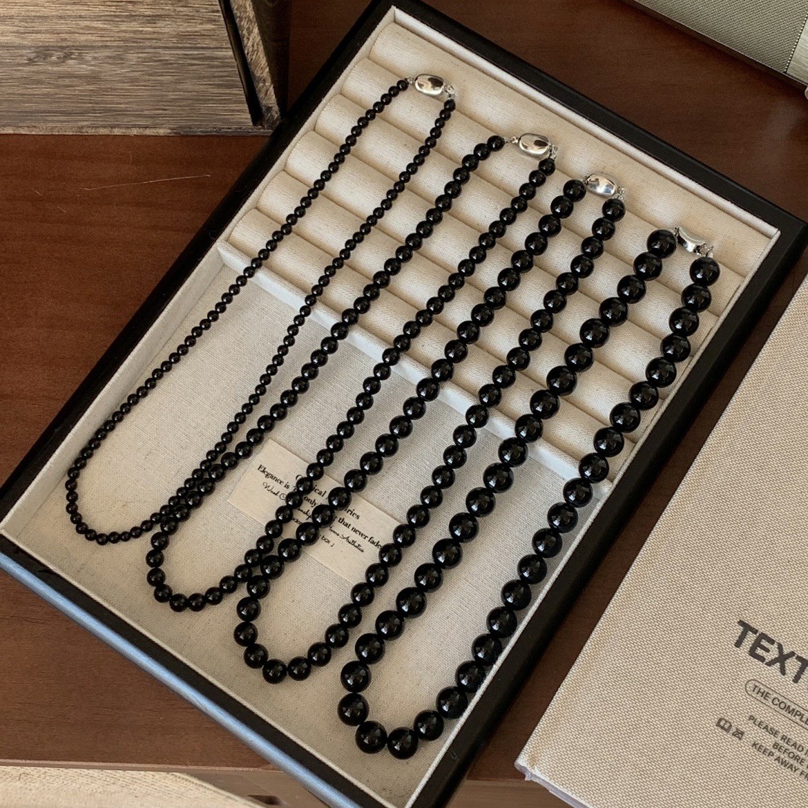 进口随性慵懒黑玛瑙项链串珠中性高级天然复古百搭轻奢元宝扣锁骨