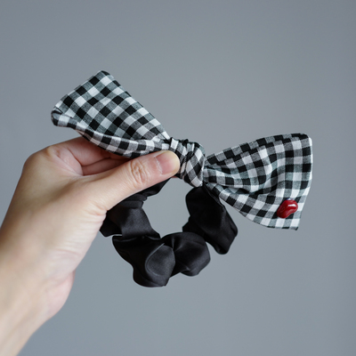 儿童黑色格子布艺小肠圈头绳发绳