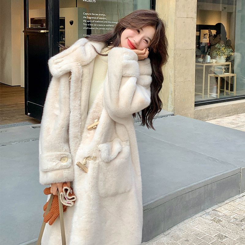 韩系chic白色仿貂绒外套女秋冬超火好看高级小众皮毛一体中长大衣，女装棉衣/棉服，2D122