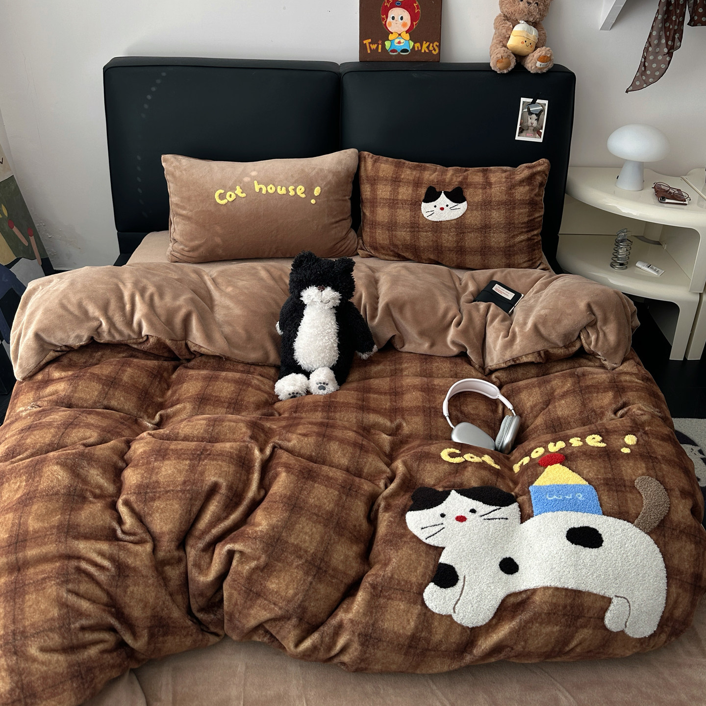 晚安猫卡通苹果熊高克重牛奶绒四件套加厚被套宿舍三件套床单床品