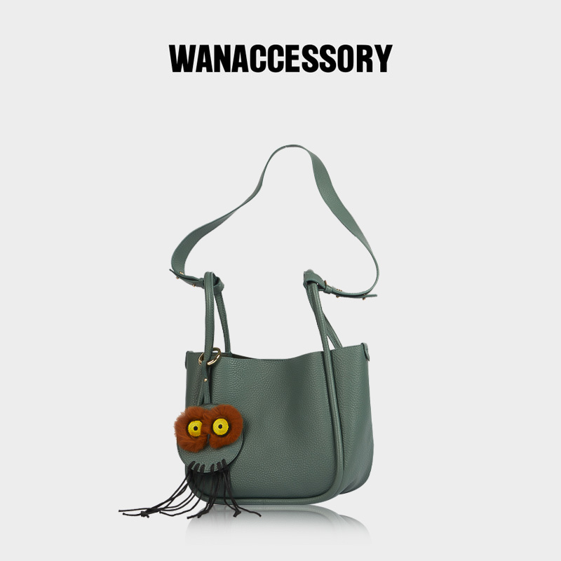 WANACCESSORY万蔻VOW OWL平衡木菜篮子牛皮腋下手提水桶包 设计师