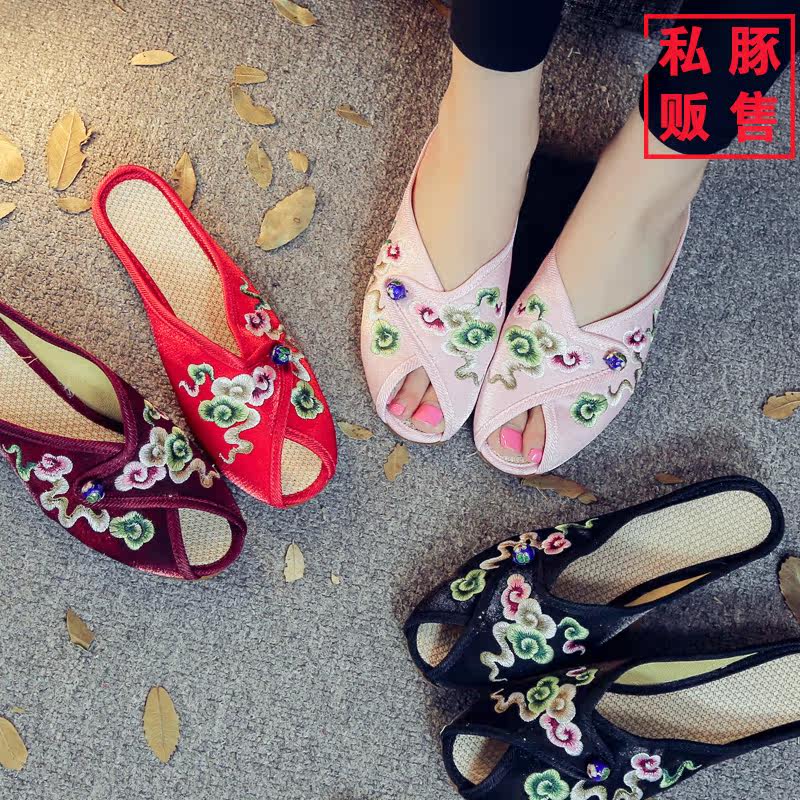 春夏新品绣花拖鞋凉鞋追月中国风仿真丝刺绣牡丹拖鞋女老北京拖鞋