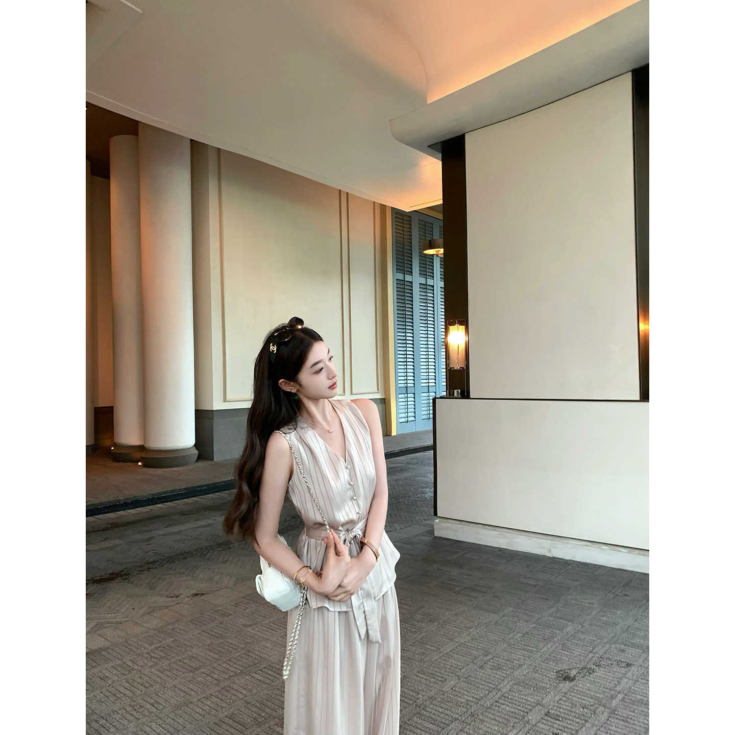 cchen陈陈 美神降临-气质条纹V领马甲无袖上衣阔腿裤亚麻背心套装