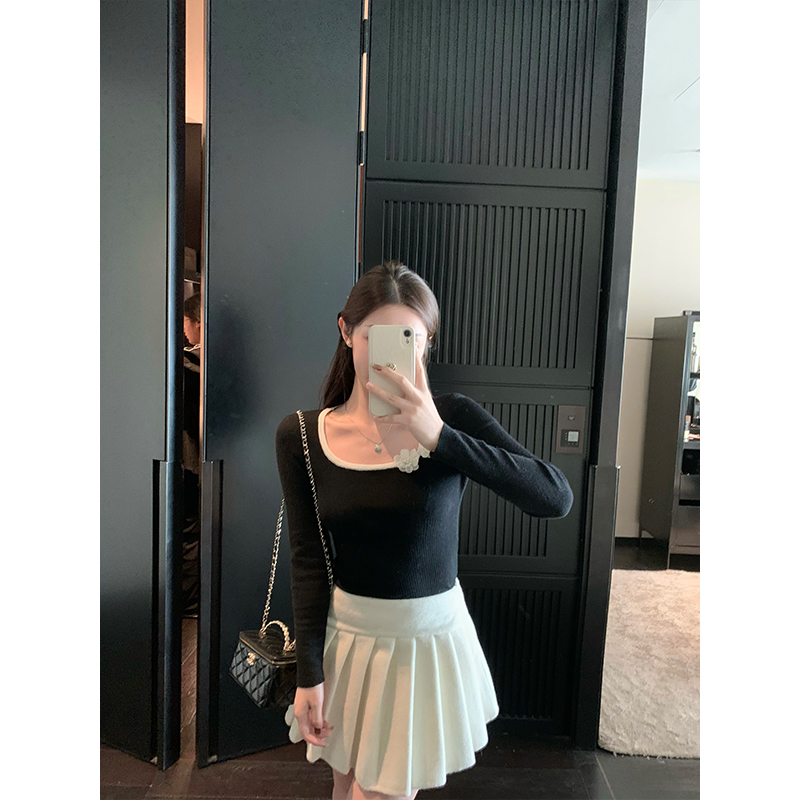 赫本风手工花拼色修身打底衫