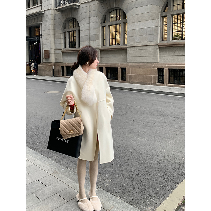 cchen陈陈狐狸毛领长款大衣