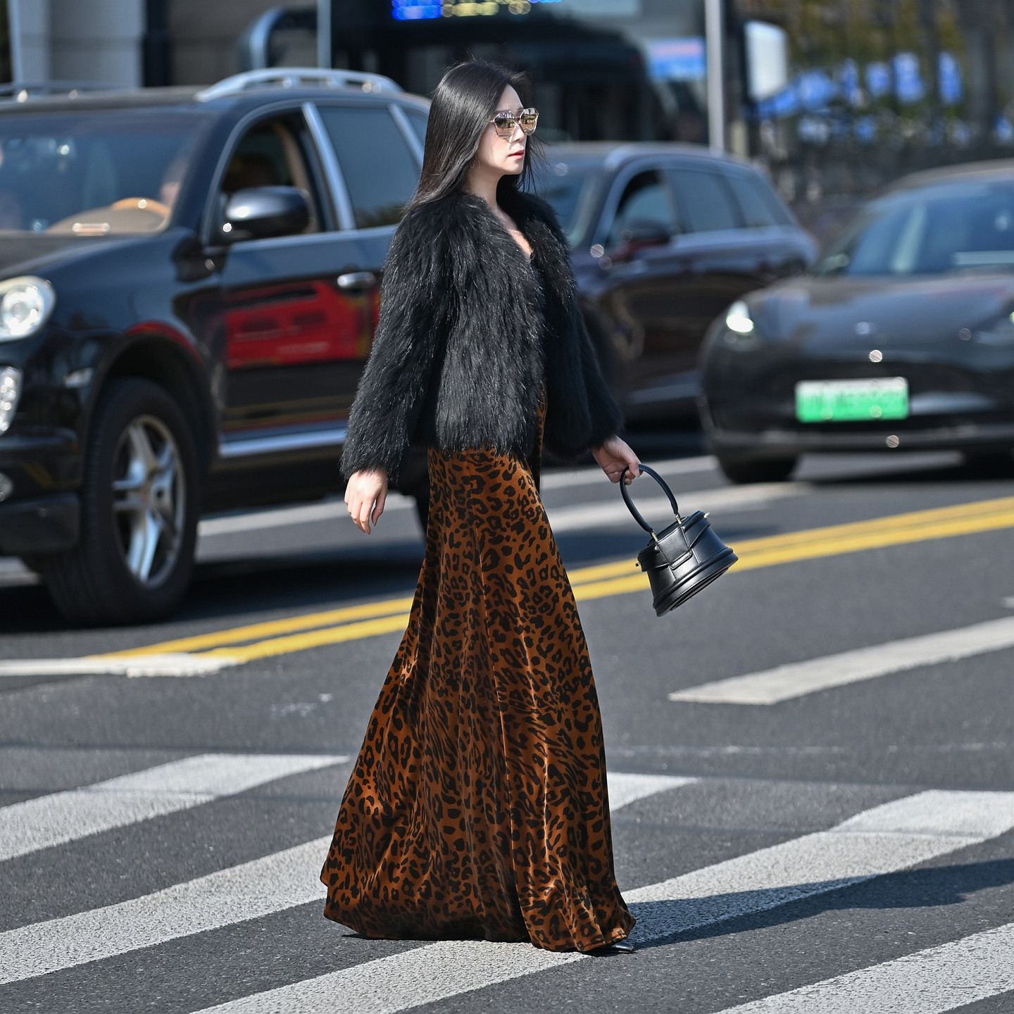 2025冬御姐风豹纹丝绒A字半身裙女加绒中长款轻奢百搭显瘦大摆裙,女装/女士精品,半身裙,淘宝优惠券,粉丝福利购,淘宝优惠卷