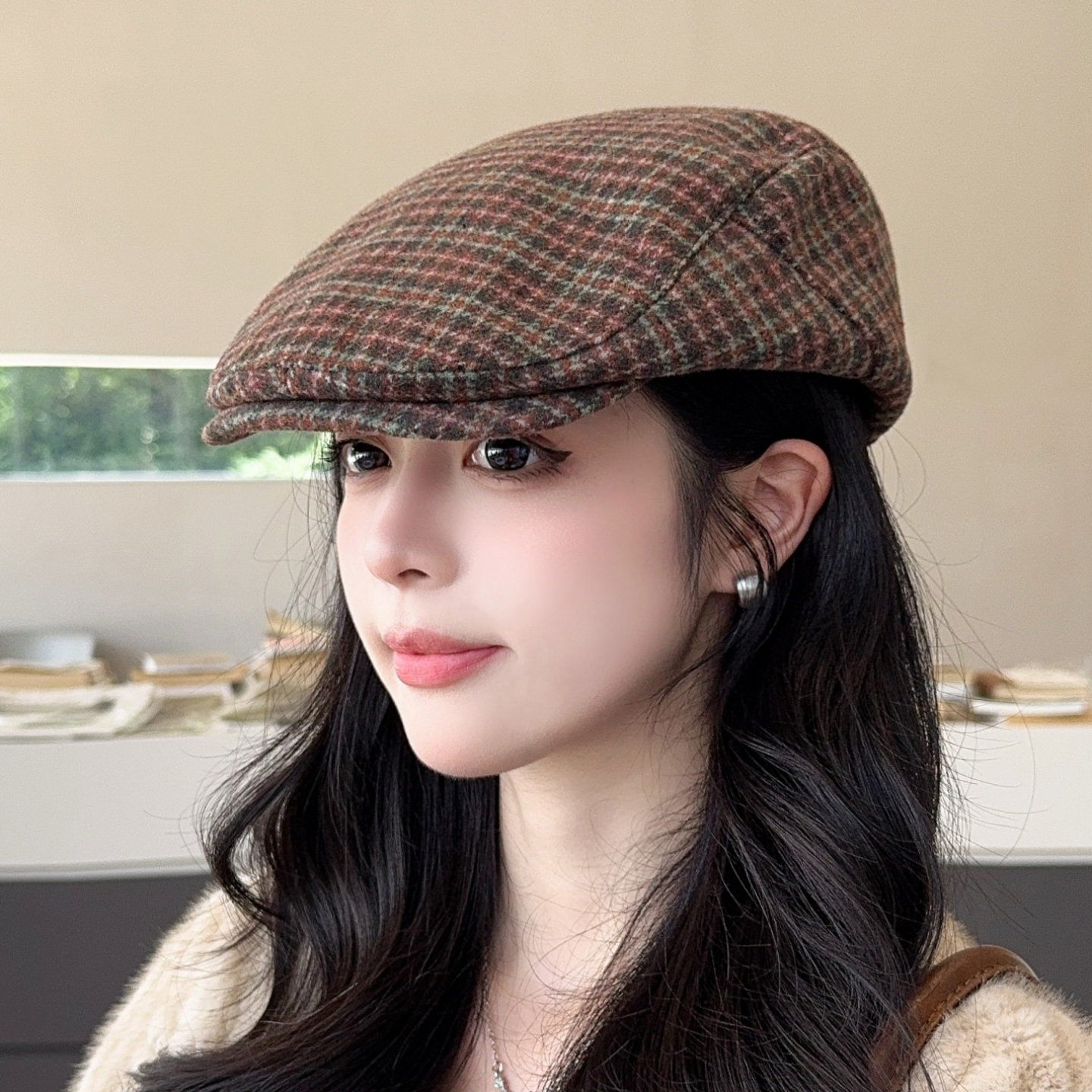 复古英伦格子前进帽女秋冬新款图片