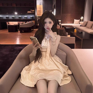 夏新款甜美胖mm法式纯欲辣妹无袖连衣裙富家千金收腰显瘦a字短裙