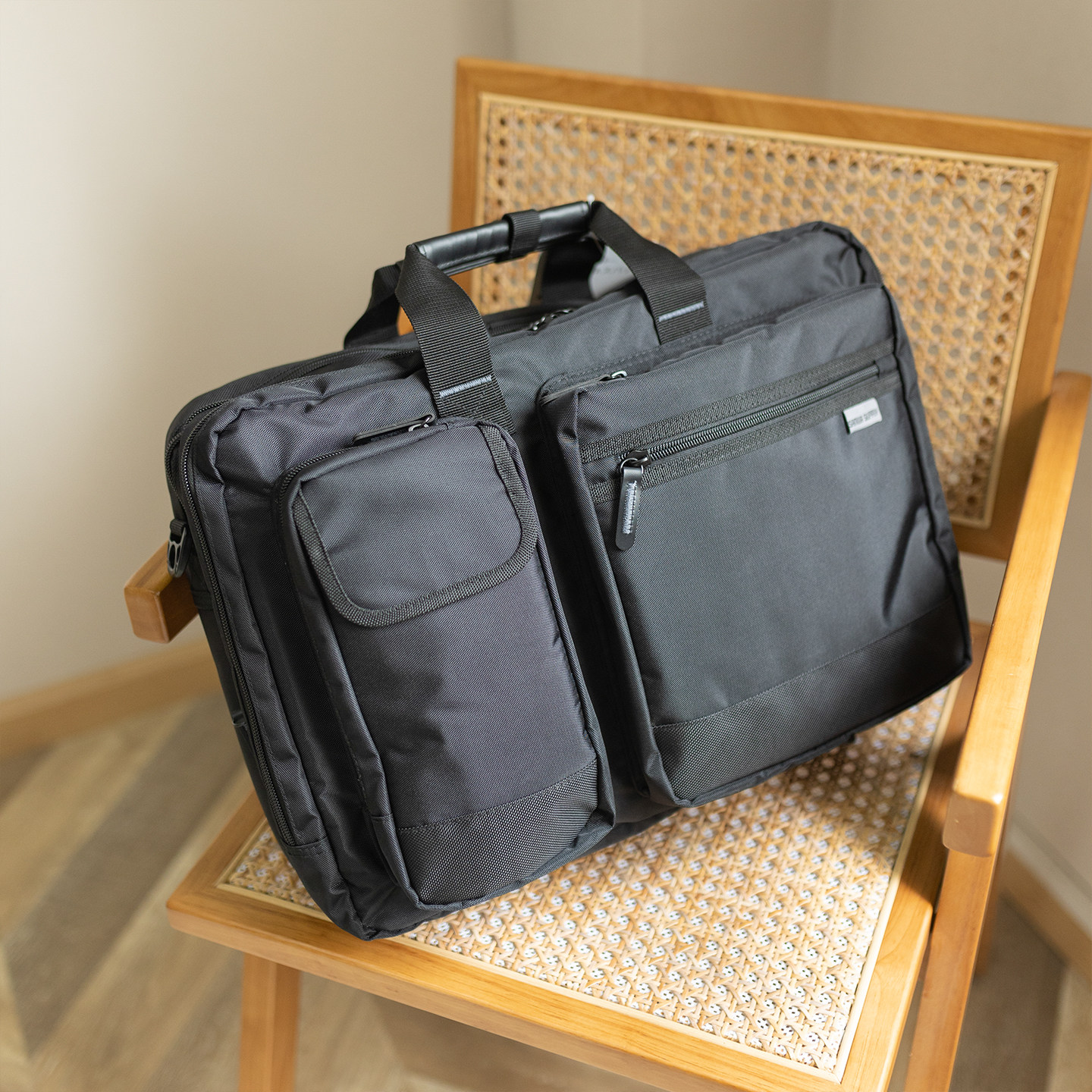 多功能出差公文包牛津布双肩背包超轻15.6寸笔记本电脑包出口日本,3C数码配件,笔记本电脑包,淘宝优惠券,粉丝福利购,淘宝优惠卷