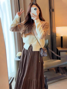 春季服装2025女性两件套春装，款式新颖，今年很流行