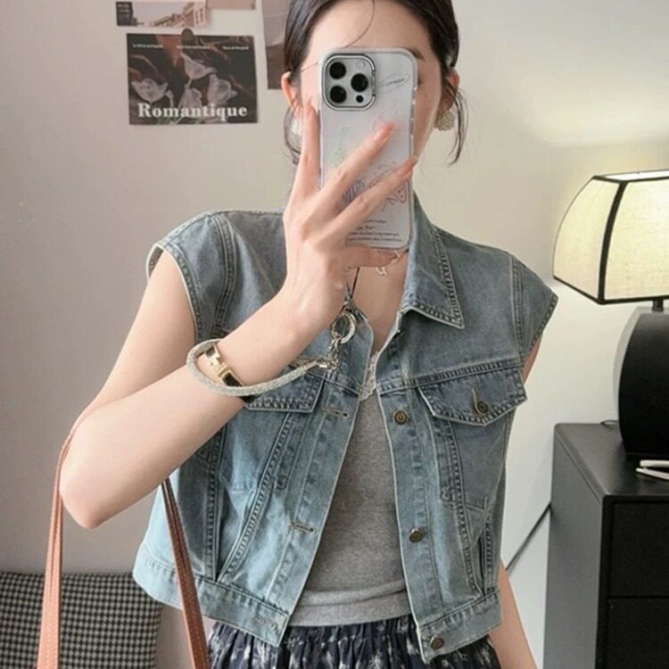夏季薄款浅蓝色牛仔马甲外套初夏百搭叠穿设计感短款坎肩背心上衣