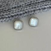 大米饰品 S925银针方形白贝母耳钉简约气质小众百搭几何耳环耳饰