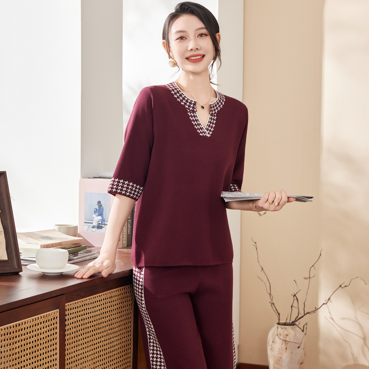 中老年女装春秋运动服套装2025新款妈妈春秋时尚针织两件套40岁