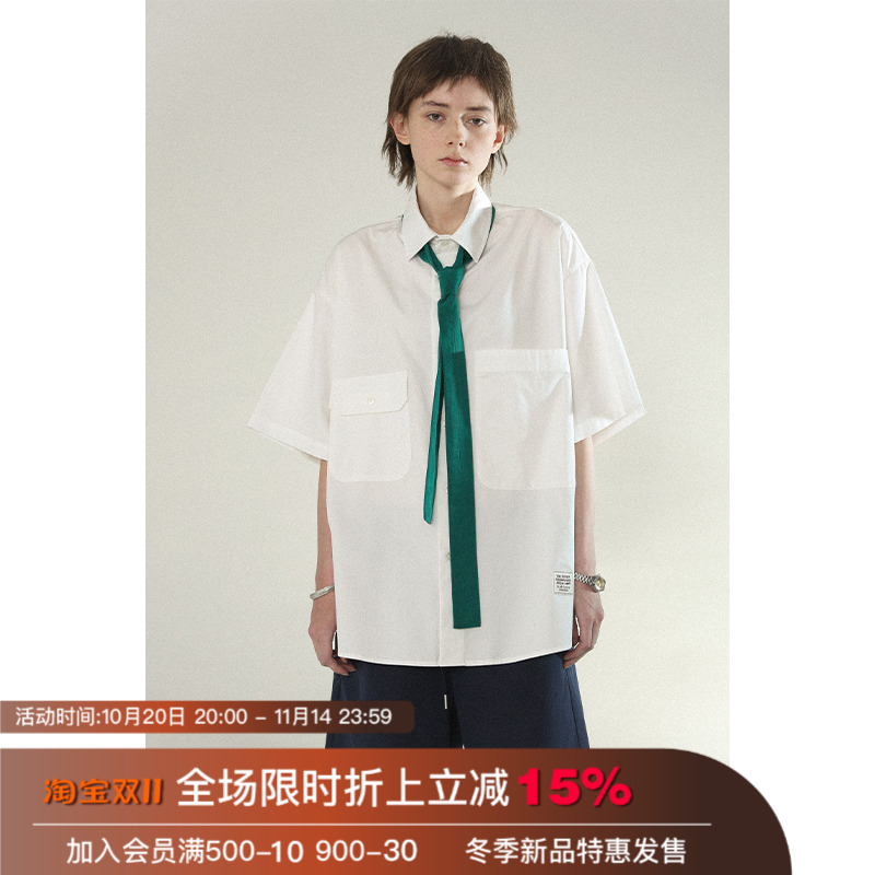 留白UNVESNO多口袋短袖