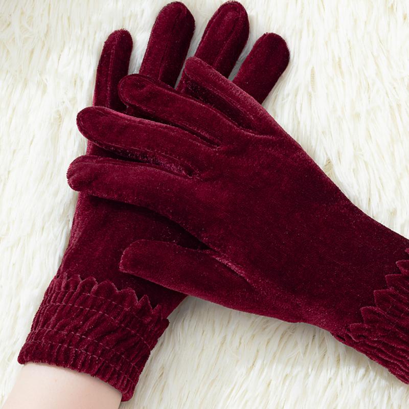 金丝绒保暖手套薄款防寒风耐冻骑