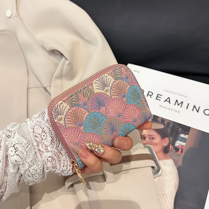 精致时尚小众卡包女小巧