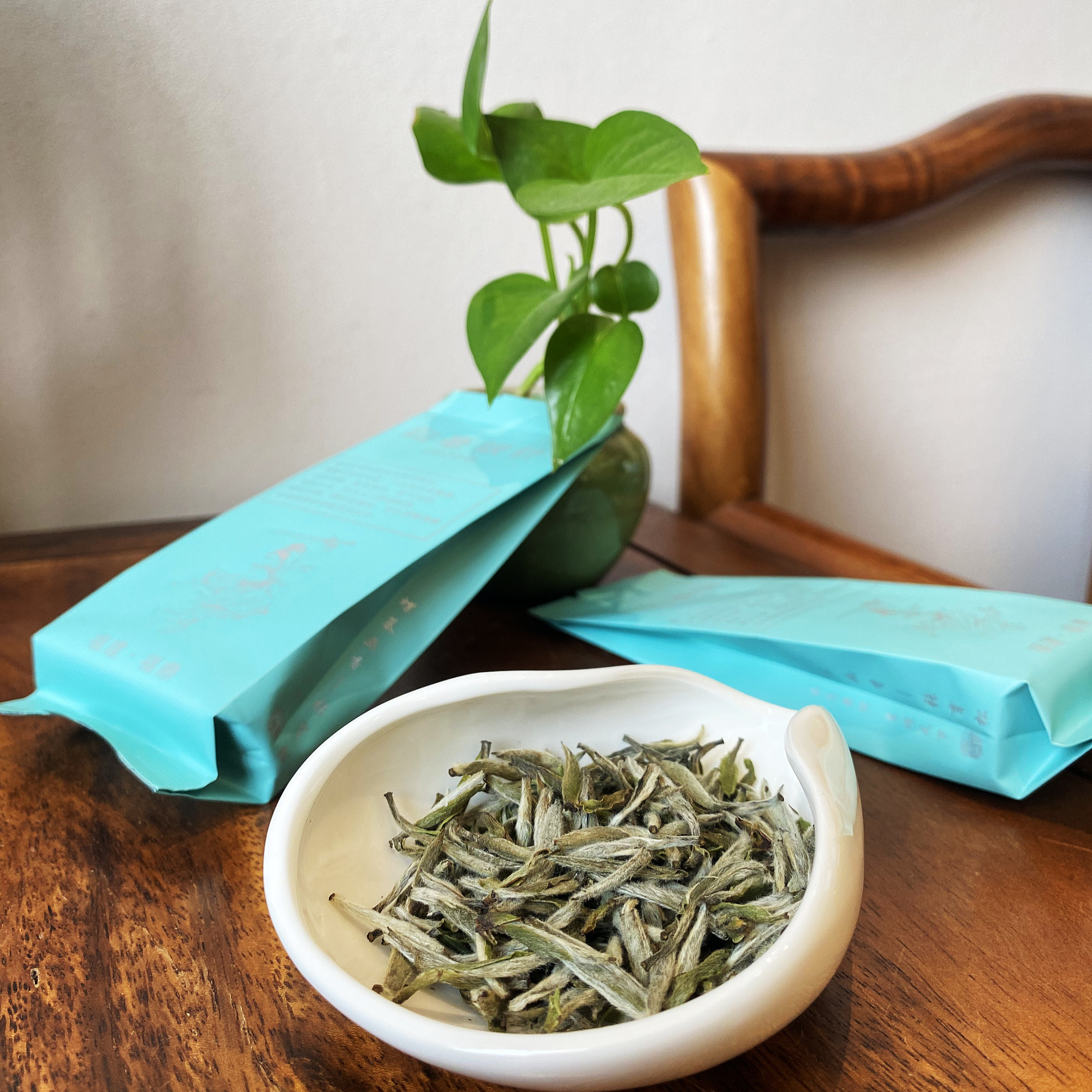 2020年白毫银针奶香毫香蜜韵