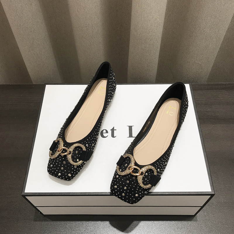 小香风水钻浅口方头软底单鞋女