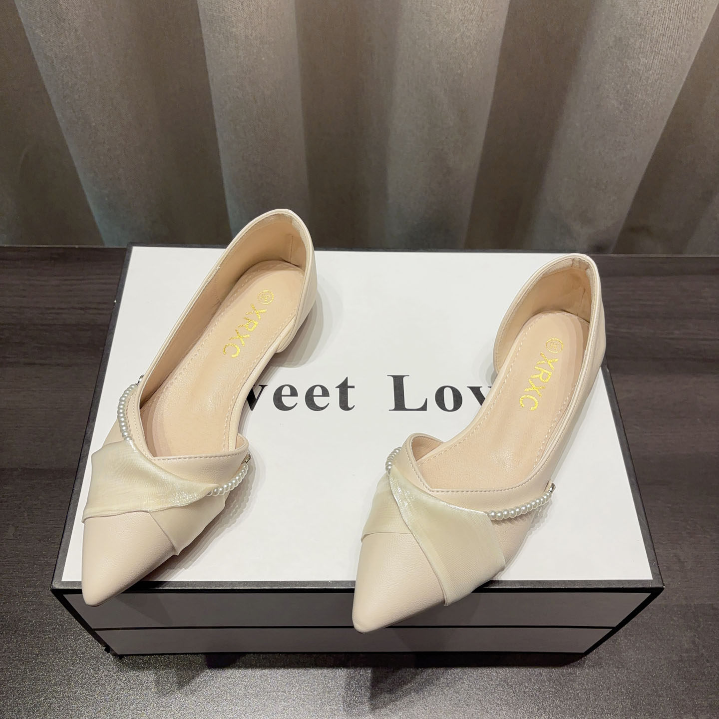 法式浅口侧空单鞋女2026春季新款配裙子仙女温柔尖头平底软皮瓢鞋,女鞋,浅口单鞋,淘宝优惠券,粉丝福利购,淘宝优惠卷