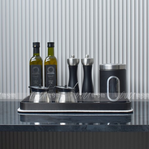 WU 物兮物 轻奢样板间厨房软装托盘橄榄油饰品组软装陈设展厅道具