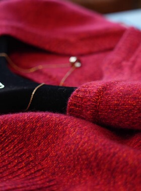 虫小小2024秋冬新款慵懒风毛衣女纯羊毛V领长袖针织开衫外套786B