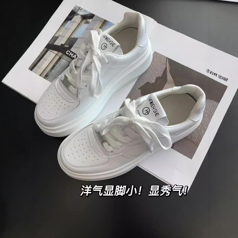 一双小白鞋 厚底显高显腿长增高运动休闲牛皮运动鞋女2024秋冬