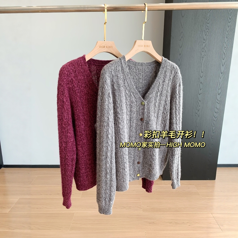 显白桨果色！洋气彩扣复古文艺风羊毛针织开衫女显瘦百搭毛衣外套