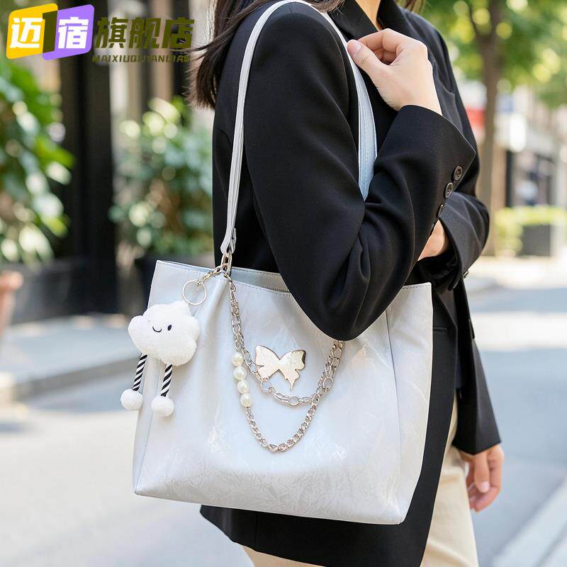 韩系ins单肩大包包女2026新款时尚休闲大容量小众设计通勤托特包